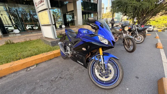 R3 azul