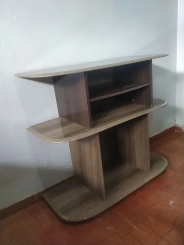 Rack/aparador marrom de MDF