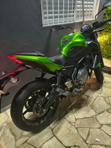 Kawasaki Z-650 c/ ABS 2018 (Oportunidade)