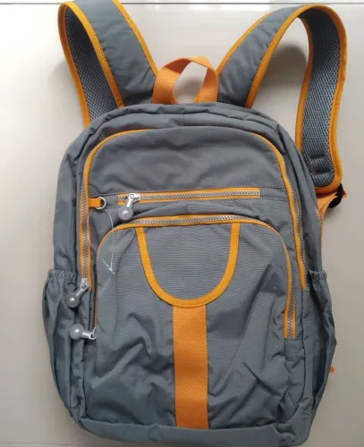 Mochila nova importada tamanho grande 