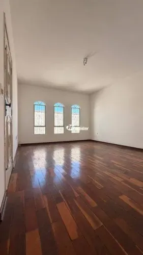 Casa residencial à venda na Vila Alemã, Rio Claro 2 quartos e 2 vagas
