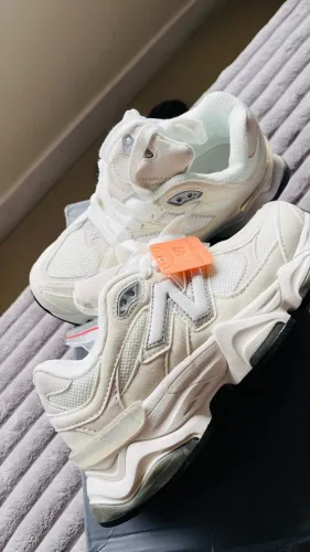 Tênis New Balance 9060