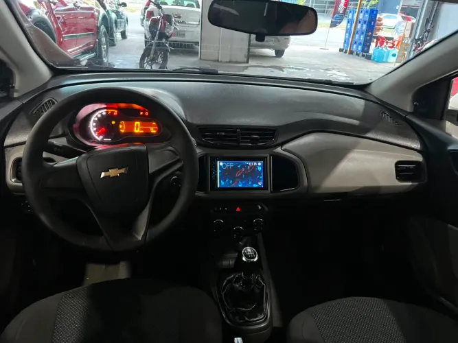 Chevrolet Onix JOY Hatch 1.0 8V Flex Mec. 4P 2018
