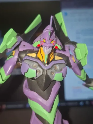 EVANGELION EVA-01 FIGURA DE AÇÃO ? APROX. 19 CM<br>FIGURA DE AÇÃO ? APROX. 19 CM