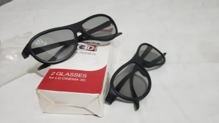 par oculos 3d lg novo na caixa