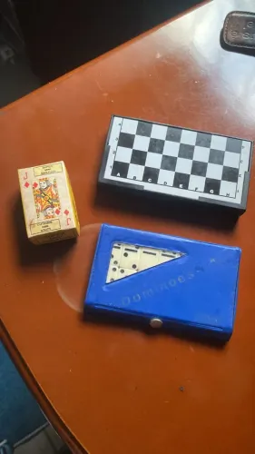 Mini jogos - Xadrez, Dominó e Baralho