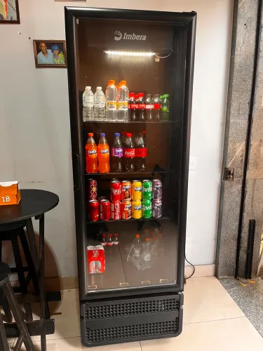 Geladeira expositora
