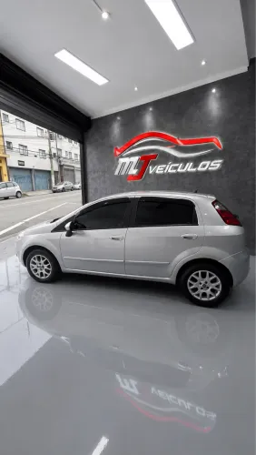 Fiat Punto ELX 1.4 Fire Flex 8V 5P 2010
