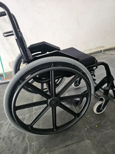 Cadeira de rodas monobloco jaguaribe m leve