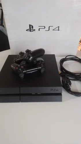 PS4 Slim Único Dono - Completo com Caixa, Controle e Manual Lacrado