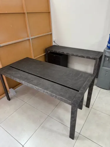 Conjunto Mesa + Aparador TOK STOK em aço ultra resistente e moderno 