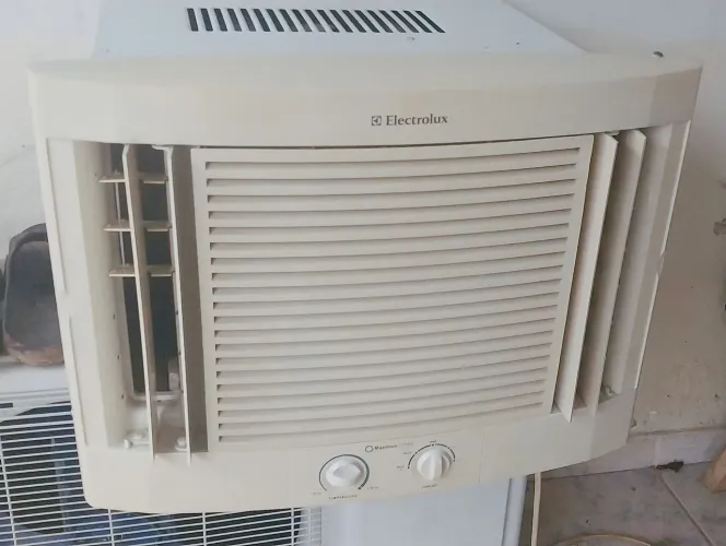 Ar Condicionado de janela 7500 btus 110 volts