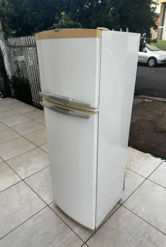 Geladeira Brastemp Frost free de 363 litros