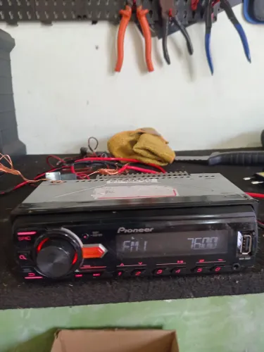 Pioneer com Bluetooth 