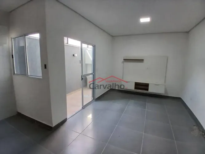 Casa com 2 dormitórios para alugar, 50 m² por R$ 2.300/mês - Vila Ayrosa - São Paulo/SP