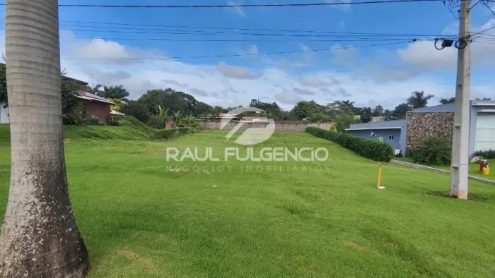 Terreno a venda no Terras de Canaã, 1300M2