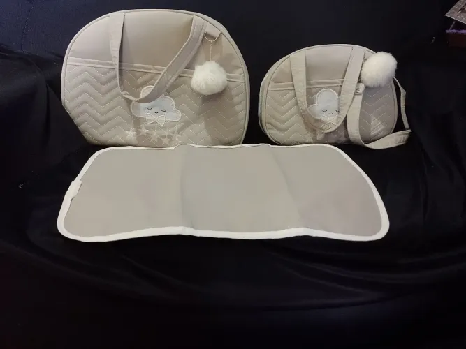 Kit malas maternidade na cor bege usado uma vez