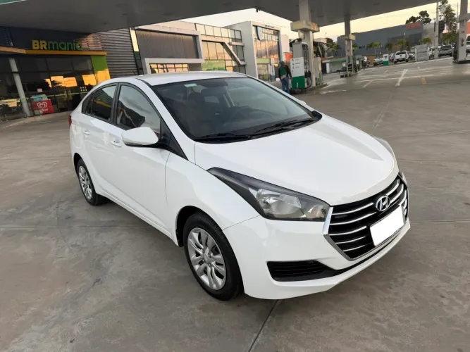 Hyundai HB20S C.style/c.plus1.6 Flex 16V Aut. 4P 2017