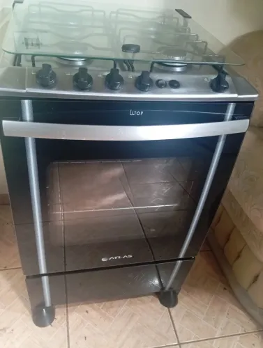 Vendo fogão usado funcionando perfeitamente 