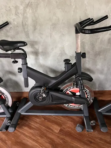 Vendo 10 bicicletas spinning profissionais
