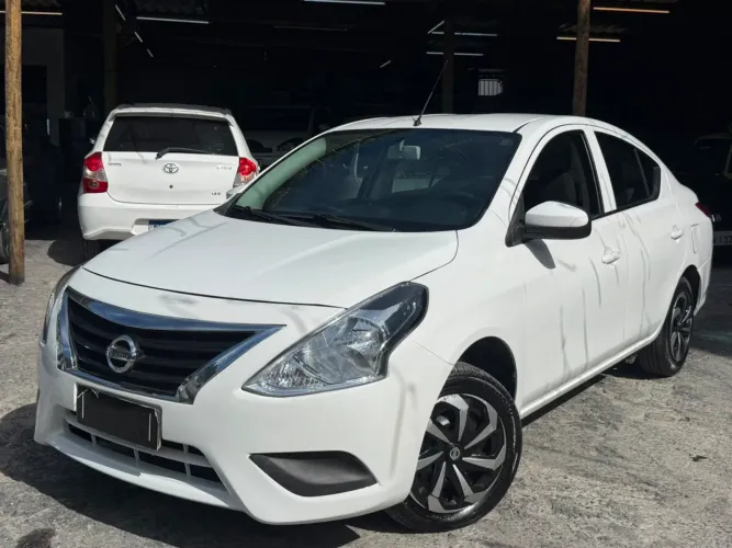 Nissan Versa 1.0 12V Flexstart 4P Mec. 2020