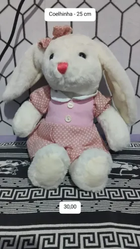 Pelúcia Coelhinha