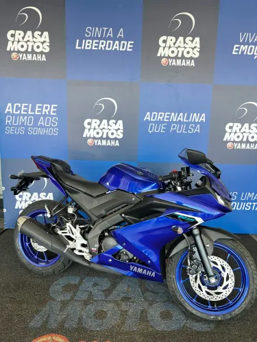 YAMAHA R15 2026 - 0 KM