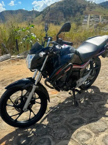 Vendo CG Titan 2021