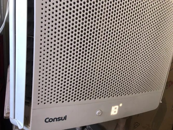 Ar condicionado Consul 7500 btus digital