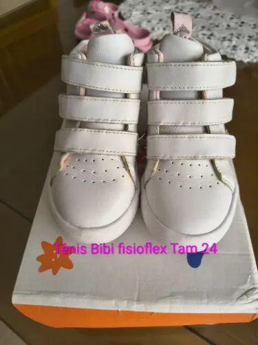 Tênis Bibi fisioflex menina Tam 24