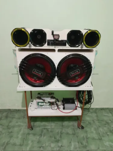 VENDO UM SOM AUTOMOTIVO