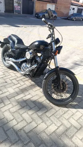 Shadow 600