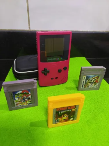 GAME BOY COLOR + 03 JOGOS + CASE + FONTE