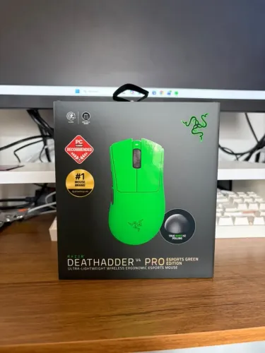 Mouse Razer DeathAdder V4 Pro - Novo