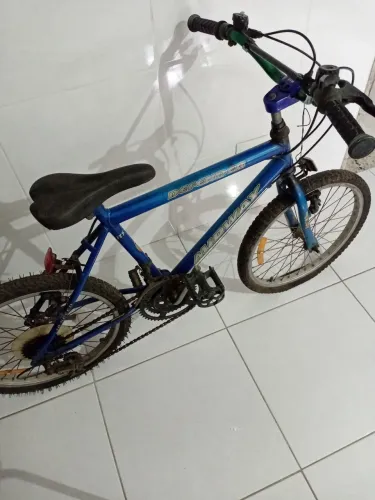 Bicicleta com marcha