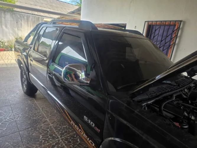 Chevrolet S10 Pick-up Rodeio 2.4 MPFI F.power CD 2011