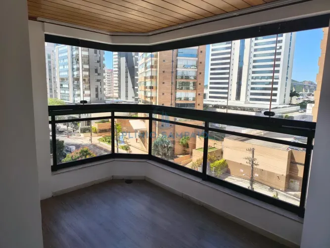 Imóvel para venda possui 87 metros quadrados com 2 quartos em Enseada do Suá - Vitória - E