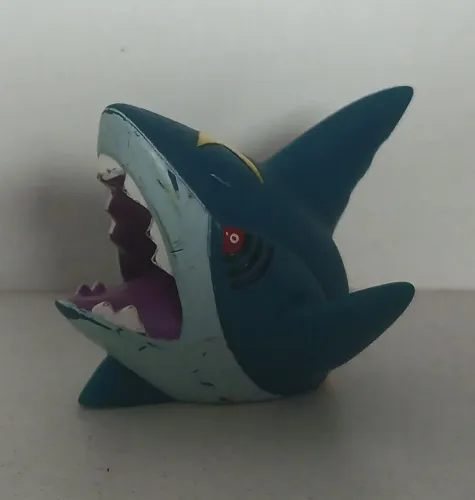 BONECO MINIATURA POKEMON DEDOCHE SHARPEDO