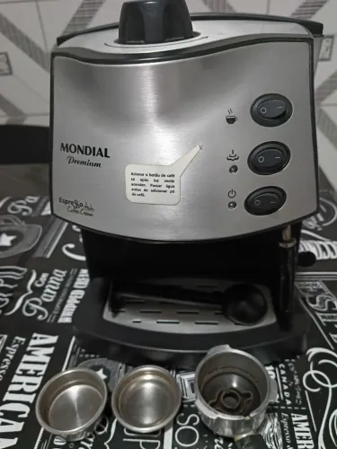 Cafeteira expressa mondial 