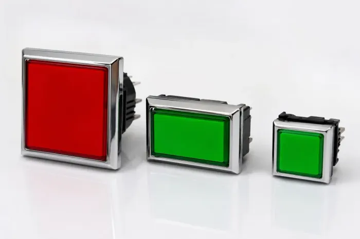 LOTE COM 900 BOTÕES ILUMINADOS PREMIUM ARCADE / NOTEIRO / PAINEL