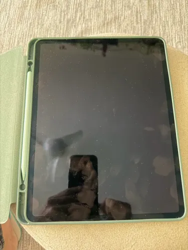iPad Air Apple 256 A2898
