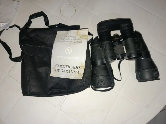 Vendo binóculo