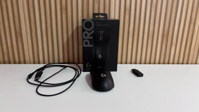 Mouse Logitech G Pro X Superlight 2 Preto - Completo na Caixa