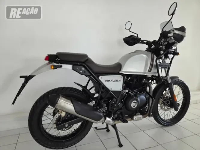 HIMALAYAN 411 2022 / Reação Suzuki