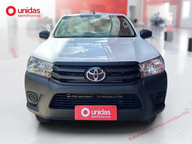 Toyota Hilux CS 4X4 2.8 TDI Diesel Mec. 2024