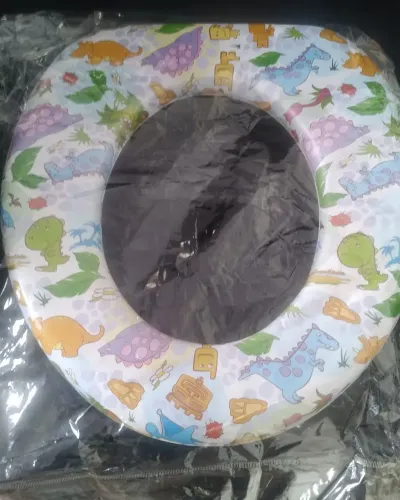 Redutor infantil de assento sanitário 
