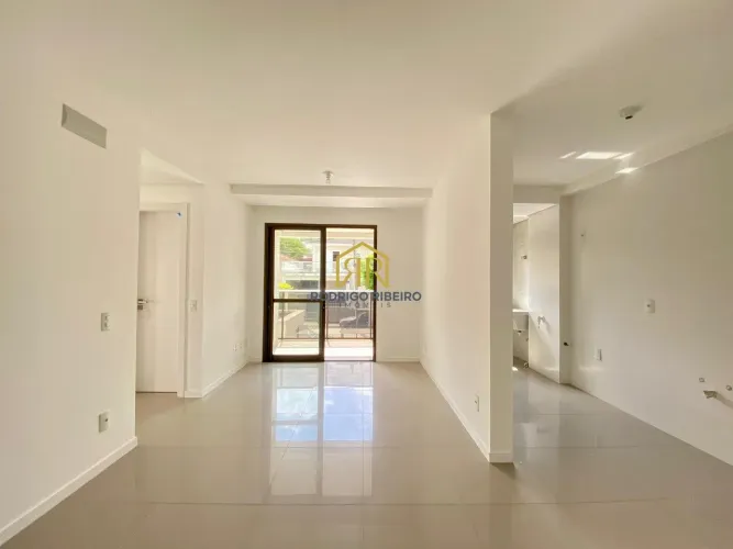 Apartamento garden com 143 m² privativos- Trindade