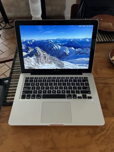 MacBook