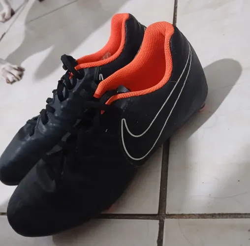 Chuteira nike mercurial