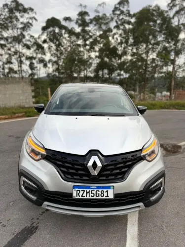 Renault Captur Iconic 1.3 TB 16V Flex 5P AUT 2022
